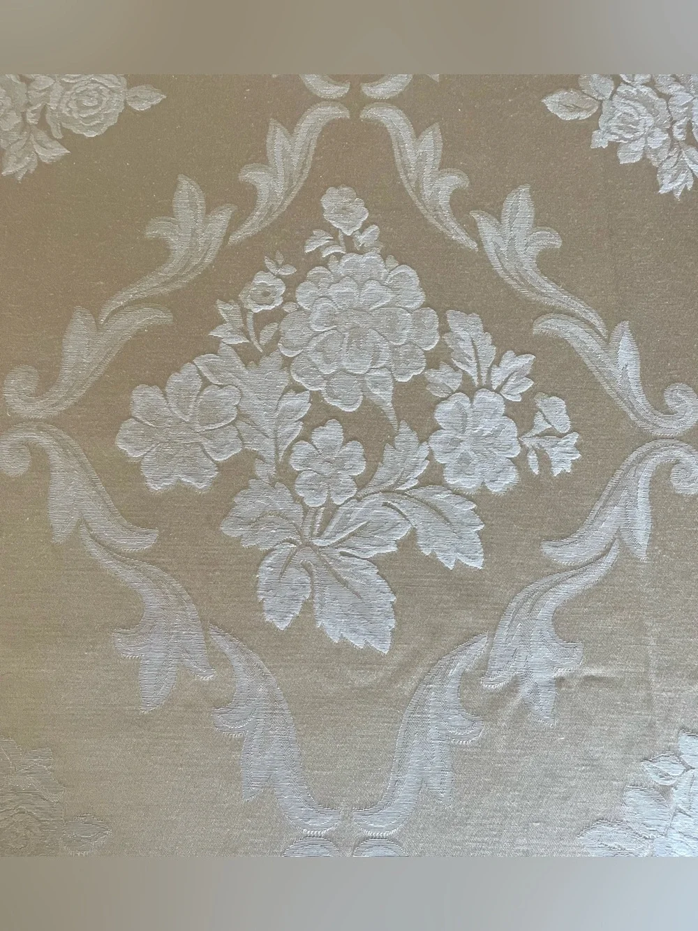 Elegant Tablecloth Mitered Corners Jacquard Champagne Cotton Blend 60x120